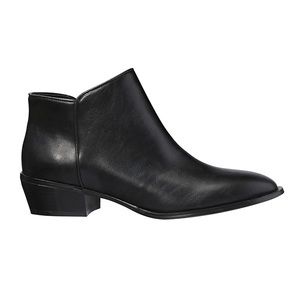NWOT Vegan Leather Ankle Boots